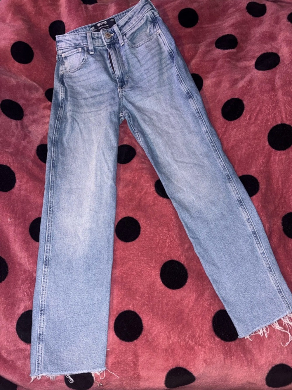 Hollister Light Blue Ultra High Rise Mom Jeans Size 23 Short